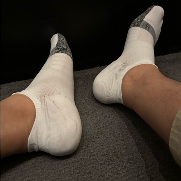COPY - Under Armour White running socks - Picture 11 of 12